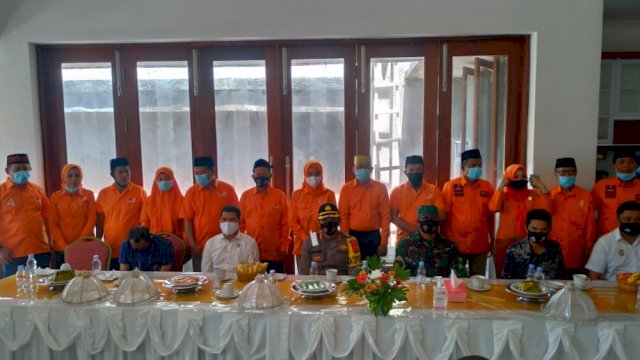 istimewa