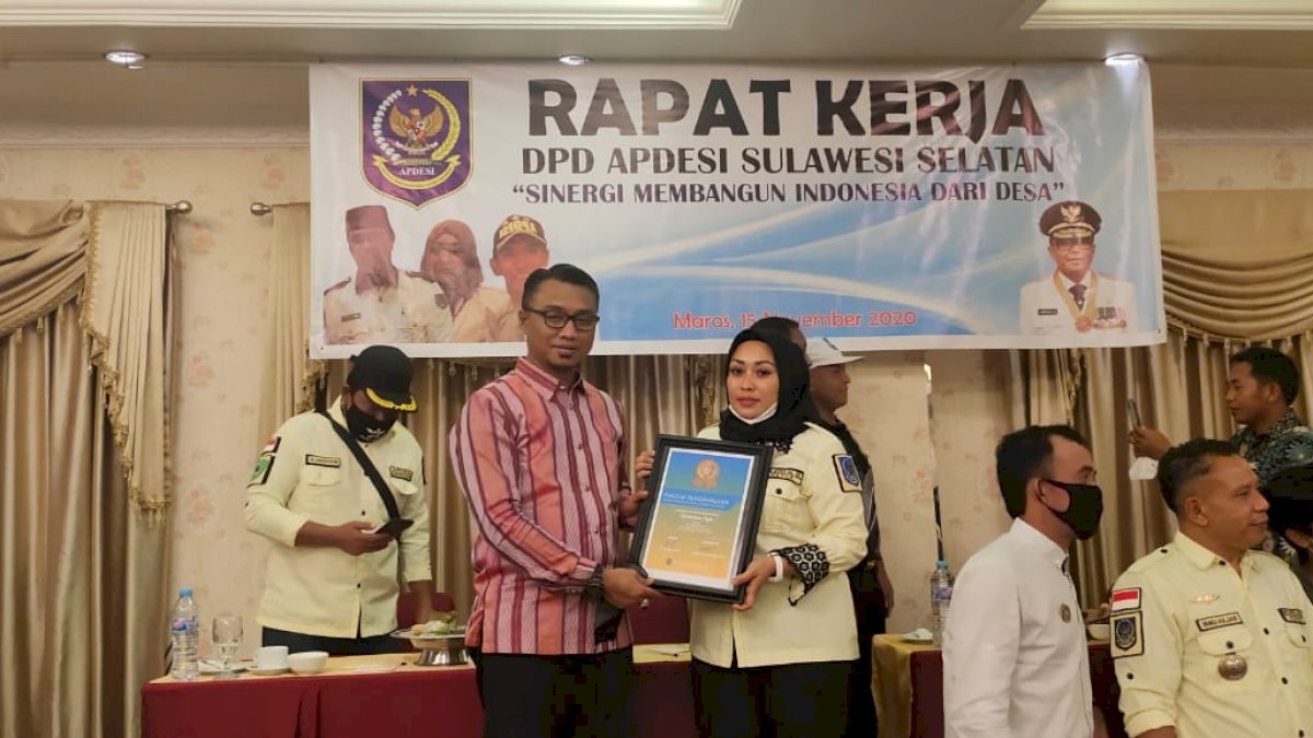 Unifa Raih Penghargaan Mitra Terbaik Desa