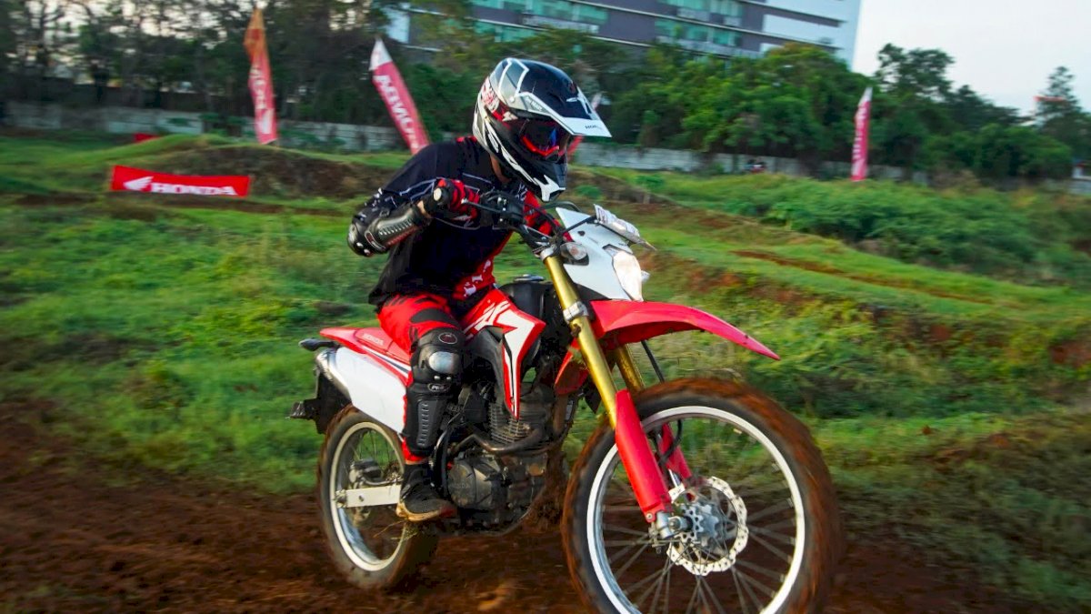 Asmo Sulsel Apresiasi Konsumen CRF150L dengan Honda CRF150L Day