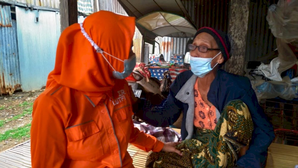 Sambut Anir, Warga Labakkang Berlinang Air Mata