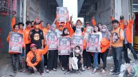 Relawan Orange Muda Blusukan Ajak Millenial Pilih Danny-Fatma