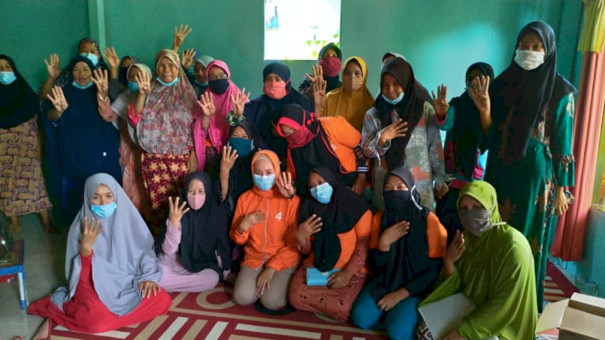 Satu-satunya Cabup Perempuan, Anir Jadi Inspirasi Emak-emak