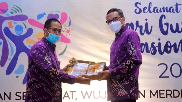 istimewa