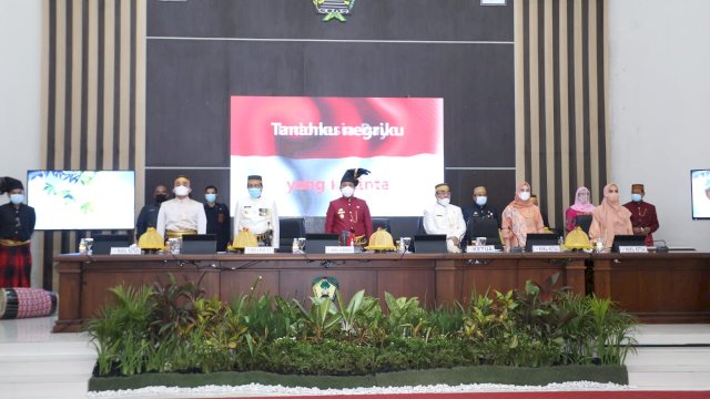 istimewa