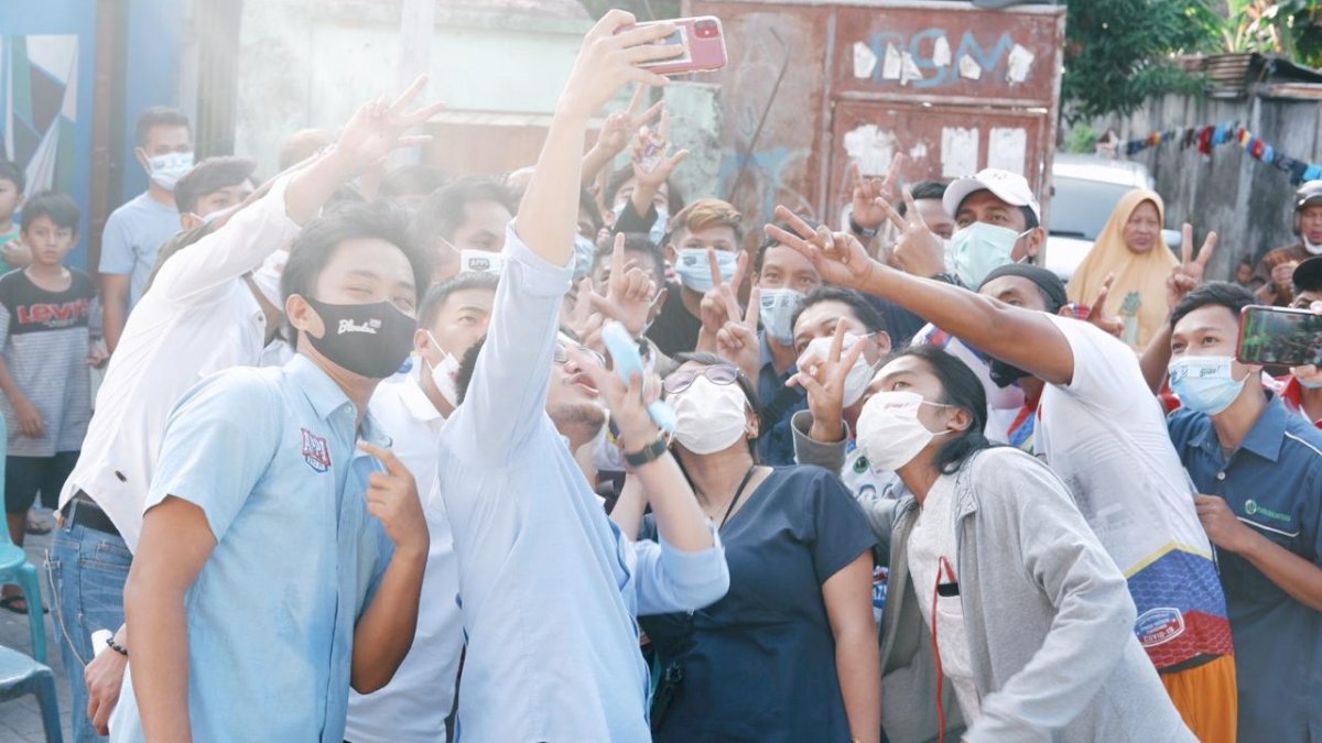Jelang Pencoblosan, Adindana Appi-Rahman Makin Intens Galang Suara Milenial Ajak Coblos Nomor 2