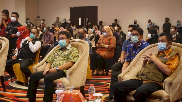 istimewa