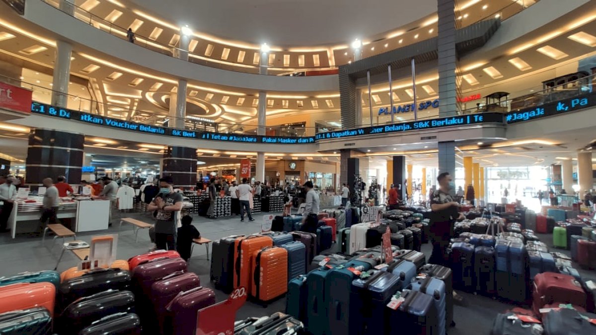 Belanja di TSM Makassar Bisa Dapat Hadiah Perhiasan The Palace