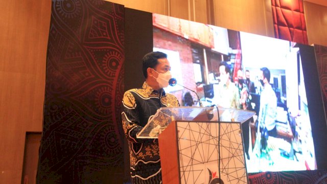 istimewa