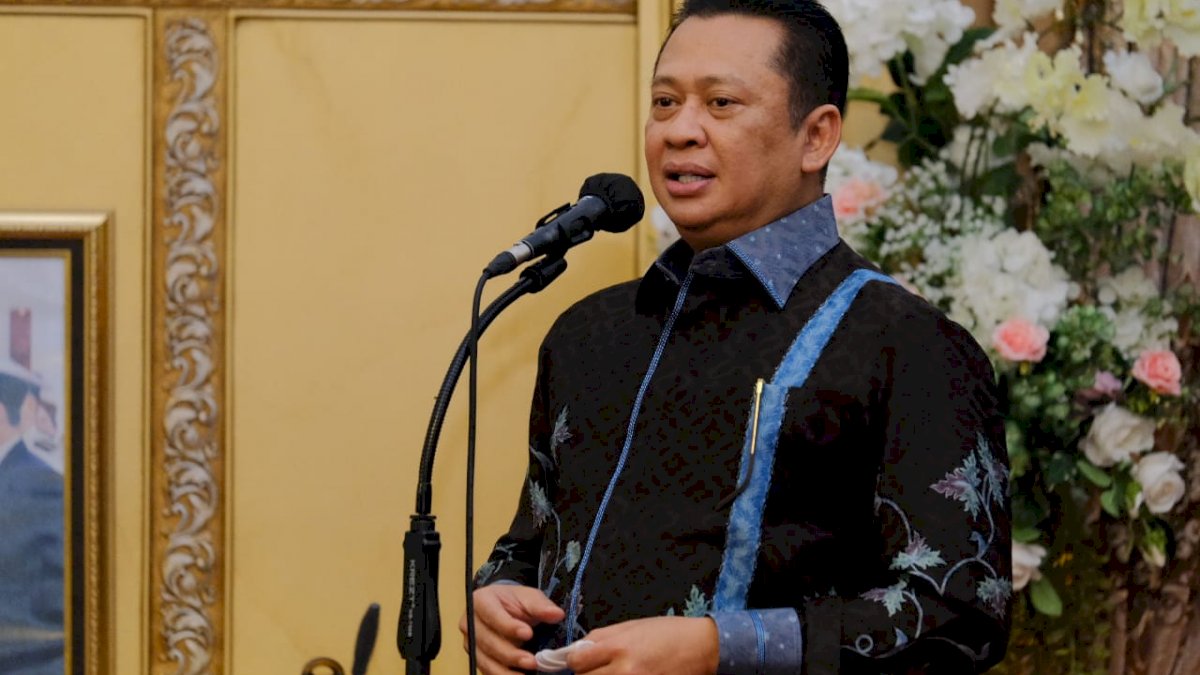 Ketua MPR RI Sampaikan ke Gubernur Sulsel, Vaksin Covid-19 Gratis