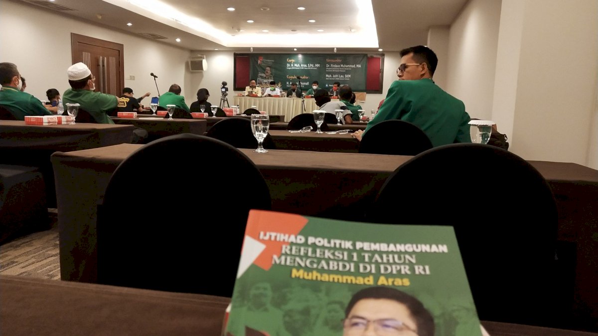 Satu Tahun di Senayan, Aras Persembahkan Buku Ijtihad Politik Pembangunan