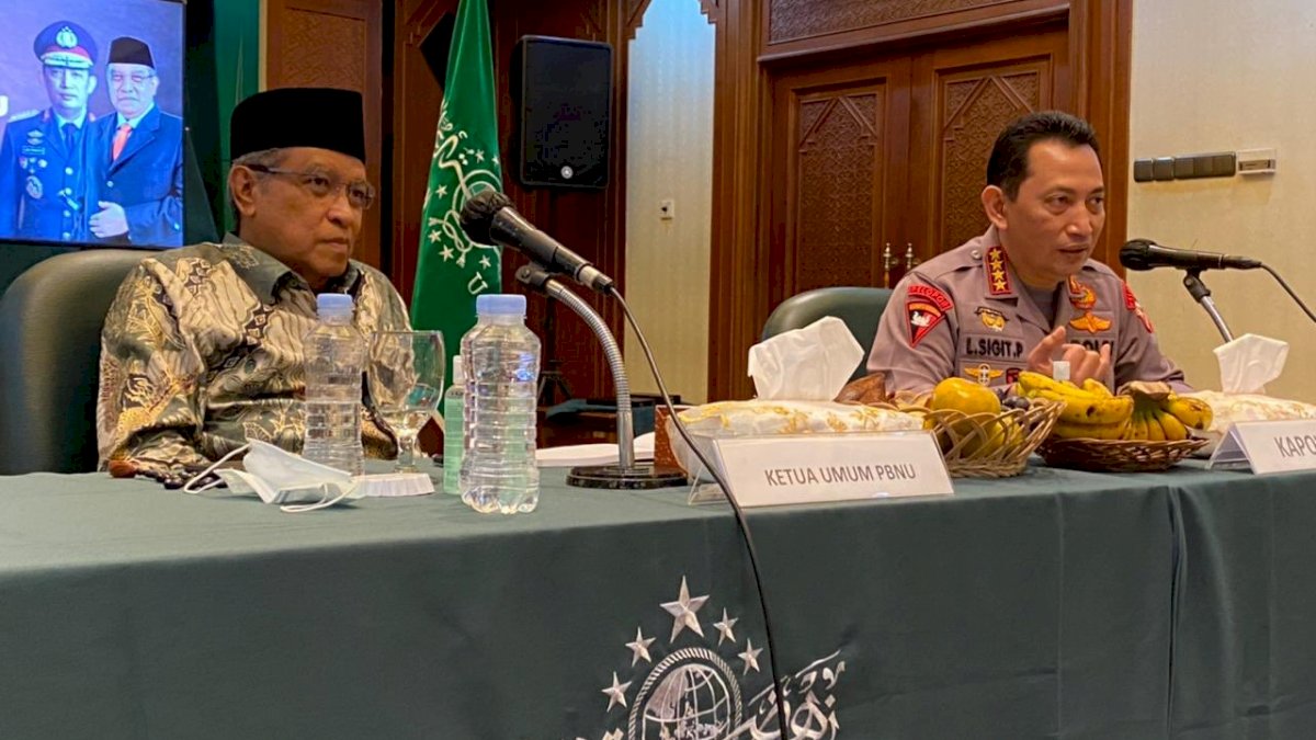 Ketum PBNU Sebut Kapolri Listyo Sigit Dekat dengan Ulama