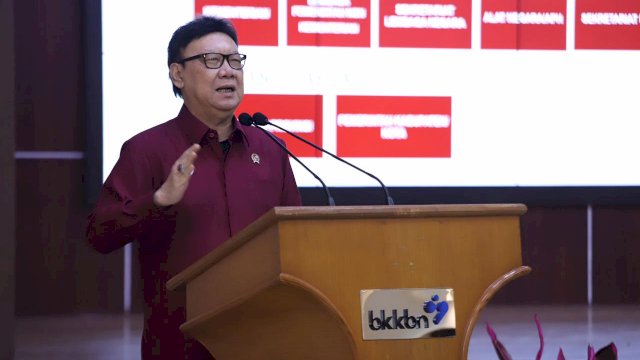 MenpanRB Tjahjo Kumolo. 