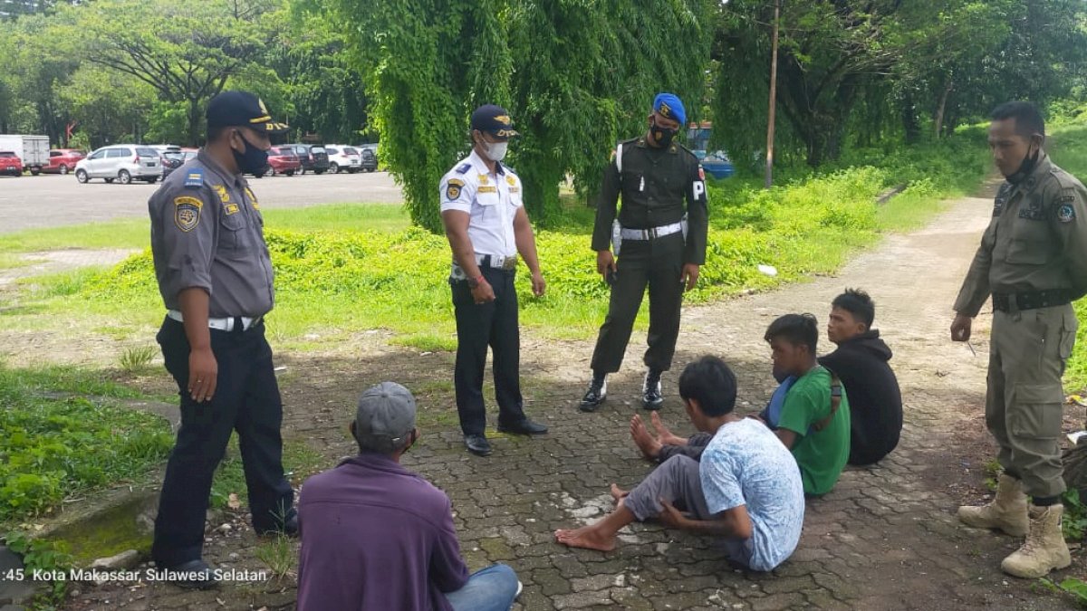 Dishub Sulsel Bersama Tim Terpadu Berhasil Amankan 15 Orang Pak Ogah