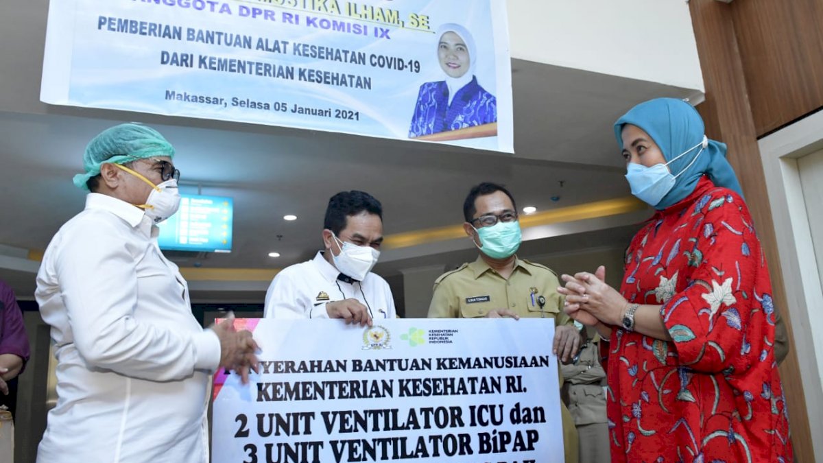 Aliyah Mustika Beri Bantuan Ventilator ke RSUD Labuang Baji