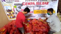 Prihatin, Jurnalis Peduli Sulbar Salurkan 150 Paket Bantuan