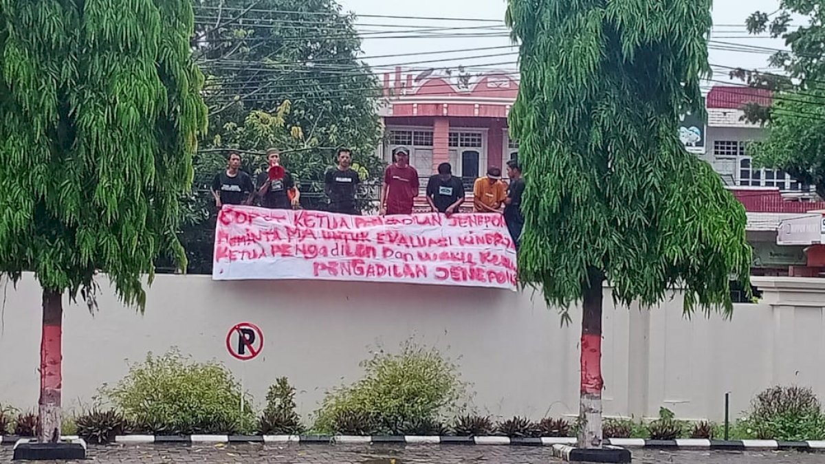 Kantor Pengadilan Negeri Jeneponto Didemo, Ini Masalahnya