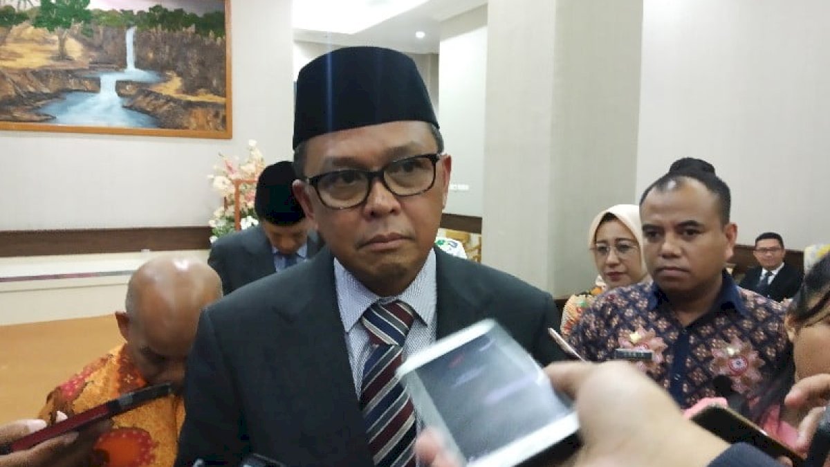 Prof. Yusran Jadi Tim Transisi Danny-Fatma, Ini Kata Nurdin Abdullah