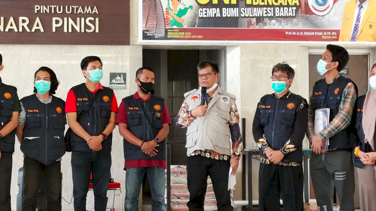Rektor UNM Kirim Tim Trauma Healing dan Akan Buka Bilik Asmara di Sulbar