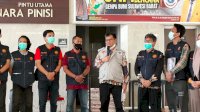 Rektor UNM Kirim Tim Trauma Healing dan Akan Buka Bilik Asmara di Sulbar