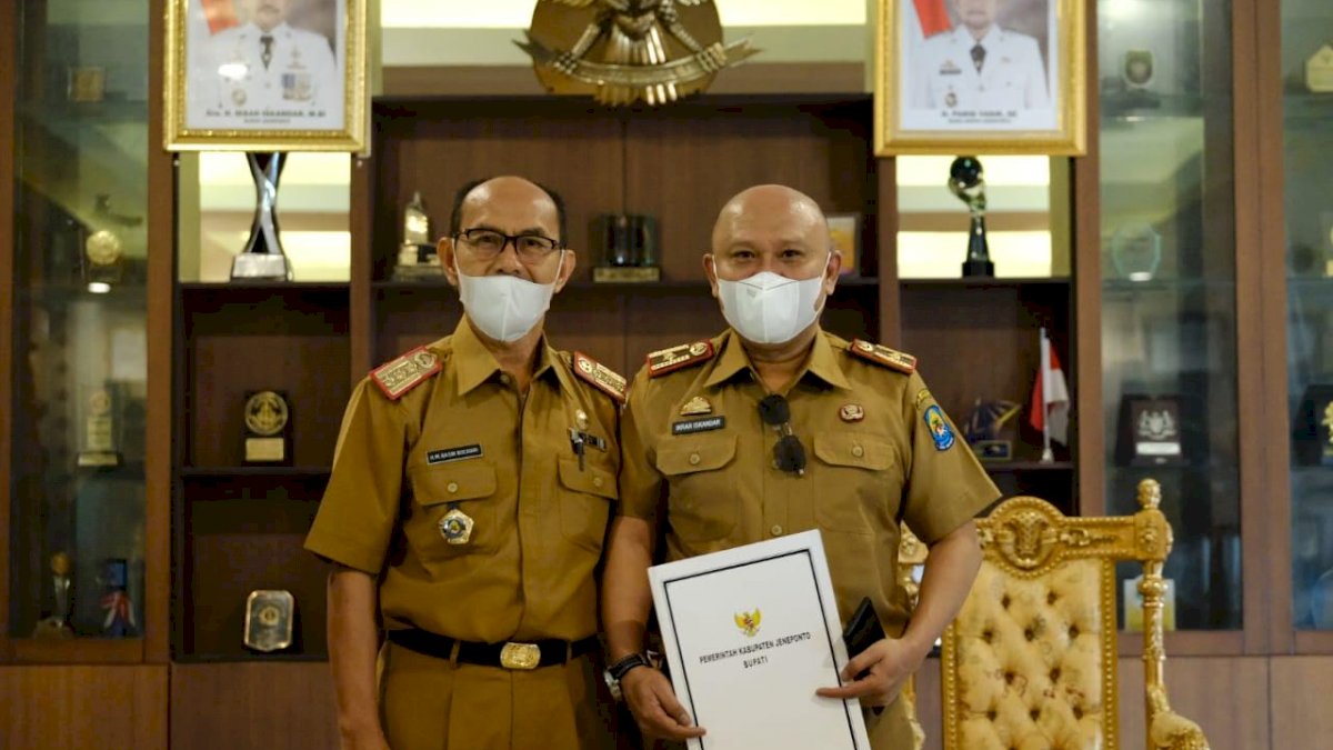 Bupati Jeneponto Tunjuk Adiknya Jadi Plt Kepala BPBD