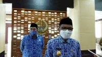 Guru di Bone Dipecat Karena Posting Gaji, Gubernur Pasang Badan untuk Kepsek