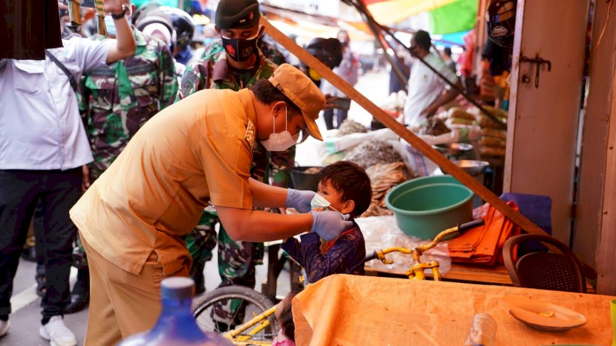Wagub Sulsel Sisir Empat Titik Keramaian Sosialisasi Penegakan Disiplin Protokol Kesehatan