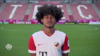FC Utrecht Resmi Perkenalkan Bagus Kahfi