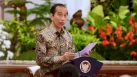 Viral Uang Kertas Pecahan Rp100 Gambar Jokowi, Ini Faktanya
