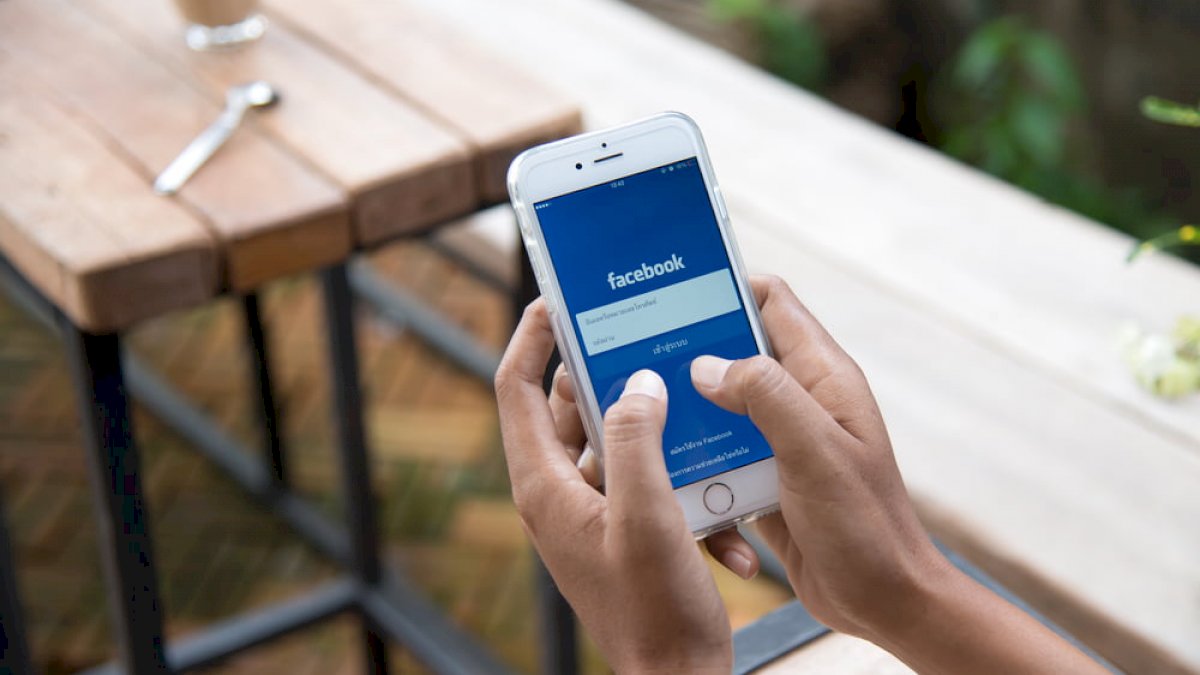 Facebook Blokir Informasi Sesat soal Vaksin Covid-19
