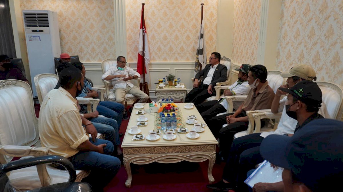 Warga Sinjai Borong Minta Dukungan DPRD Sulsel Terkait Pembangunan Tahura