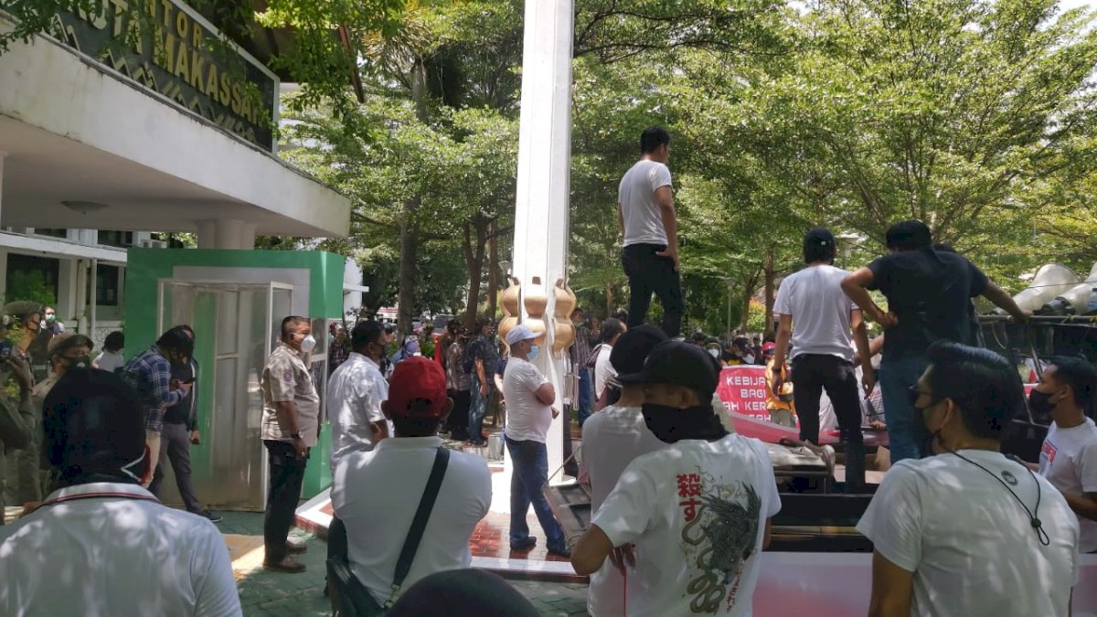 Gagal Bertemu, Massa Pekerja THM Ancam Pj Walikota Rudy