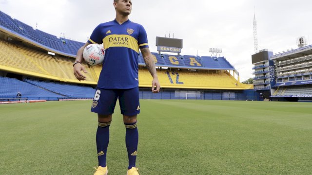 Marcos Rojo diperkenalkan sebagai pemain Boca Juniors. (Foto: Twitter Boca Juniors).