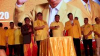 Ombas dan Suhartina Mengaku Siap Besarkan Partai Golkar