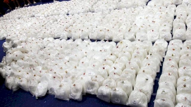 Barang bukti 258 kilogram sabu-sabu yang berhasil diungkap Polda Metro Jaya. 