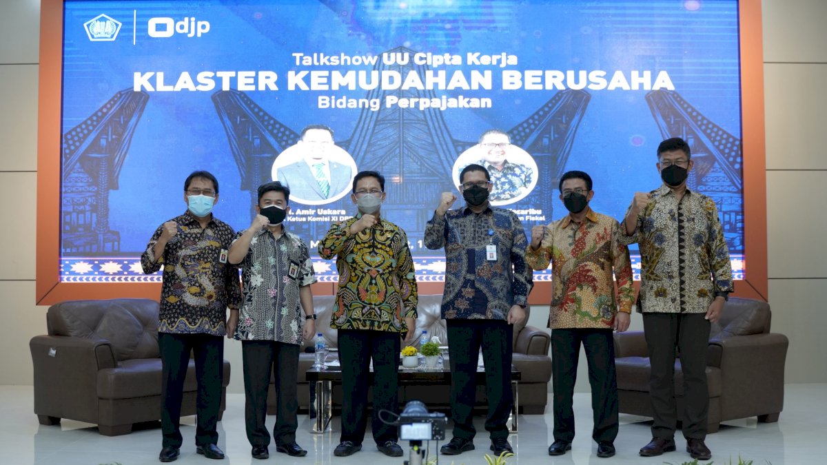 Plt Gubernur Sulsel Sebut UU Cipta Kerja Beri Kemudahan Berusaha