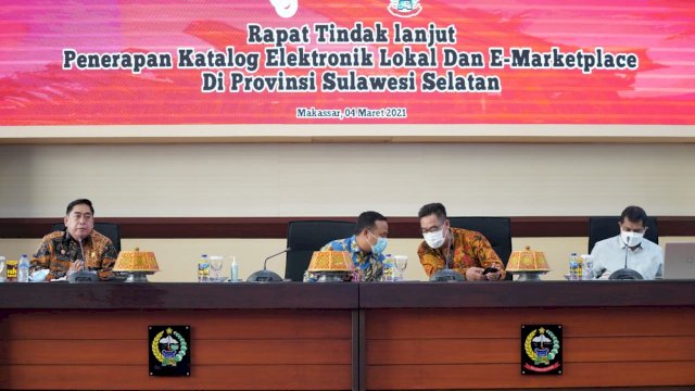 Rapat Tim Strategi Nasional Pencegahan Korupsi (Stranas PK) KPK di Ruang Rapat Pimpinan (Rapim) Kantor Gubernur Sulawesi Selatan, Kamis, 4 Maret 2021.