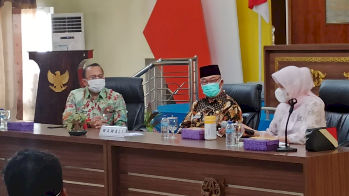 Pemkot Parepare Terima Bantuan Alat Kesehatan dari Komisi IX DPR RI