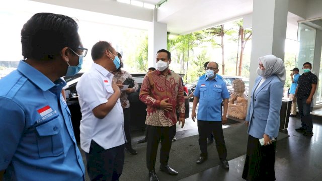 istimewa