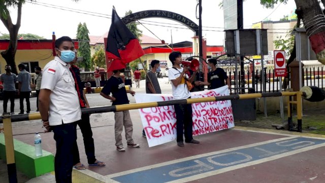 istimewa