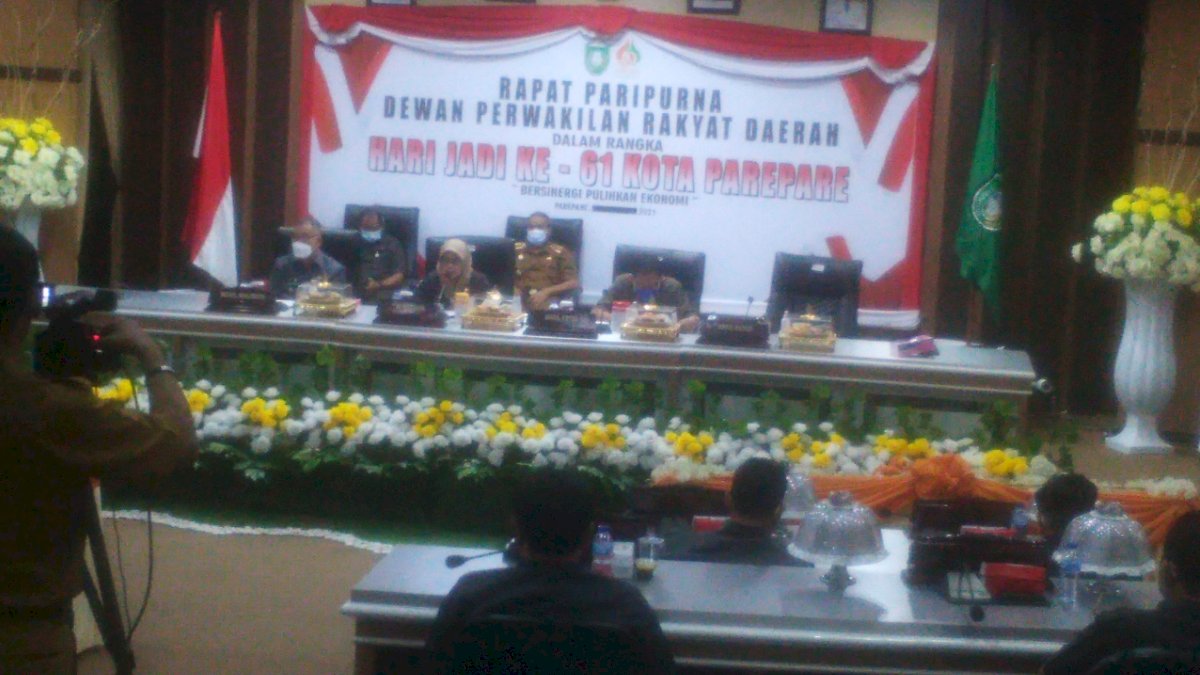 DPRD-Pemkot Parepare Gelar Rapat Paripurna Penyerahan Ranperda
