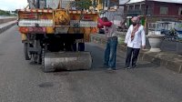 Dinas PUPR Parepare Tambal Jalan Berlubang di Mattirotasi