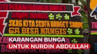 VIDEO: Warga Kirimkan Karangan Bunga untuk Nurdin Abdullah