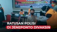 VIDEO: Ratusan Polisi di Jeneponto Ikut Vaksinasi Covid-19