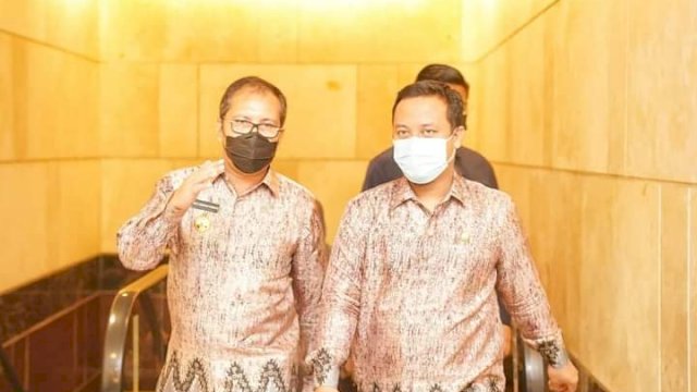 istimewa