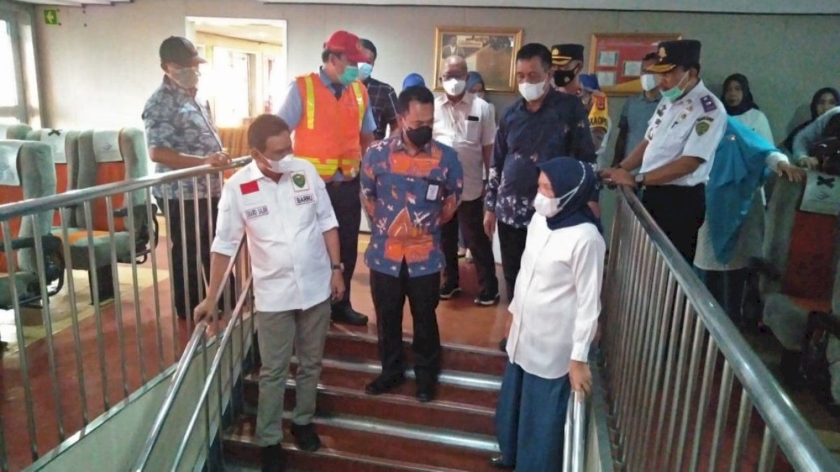 Bupati Barru Sambut Baik Operasi Perdana KMP Dharma Kencana