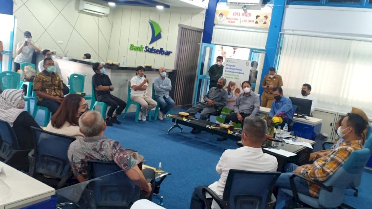 Sofyan Syam Pimpin Rombongan Komisi E ke Parepare