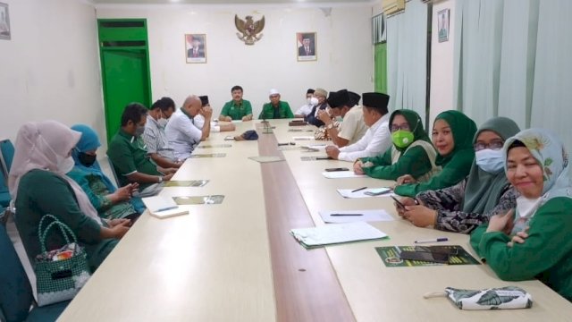 istimewa