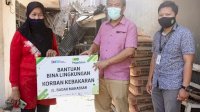Warga Korban Kebakaran di Jalan Badak Dapat Bantuan dari Pegadaian