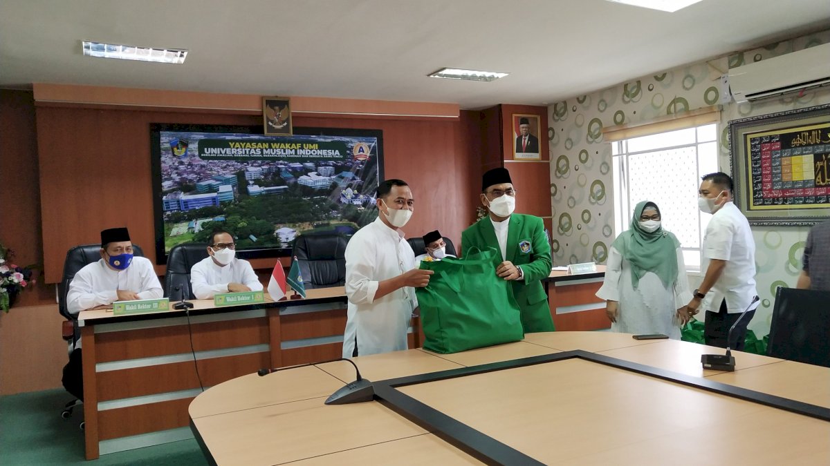 Rektor UMI Dorong Media Massa Cegah Hoaks Beredar di Masyarakat