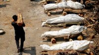 Menggetarkan Hati! Ini Foto-foto Kremasi Massal Mayat Korban Covid-19 di India